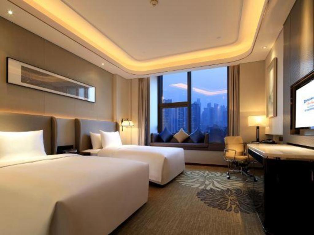 Wyndham Grand Plaza Royale Huayu Chongqing Hotell Exteriör bild