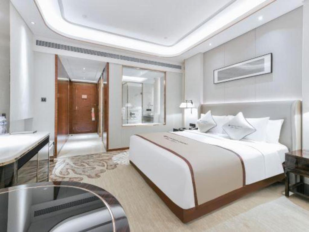 Wyndham Grand Plaza Royale Huayu Chongqing Hotell Exteriör bild