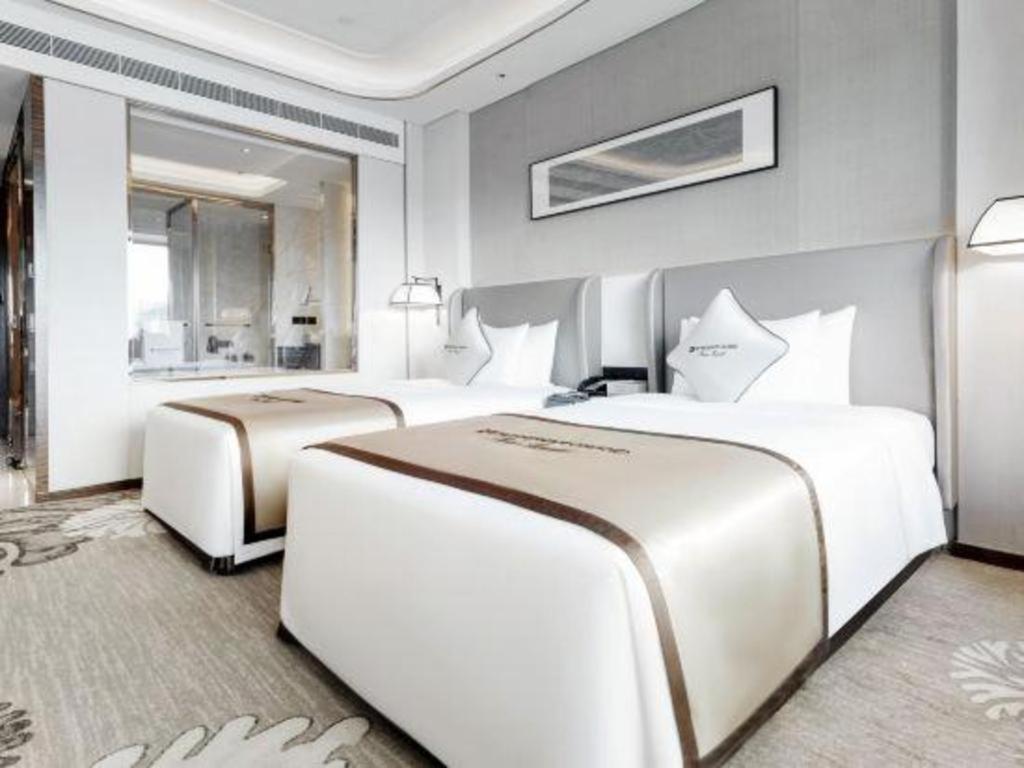 Wyndham Grand Plaza Royale Huayu Chongqing Hotell Exteriör bild