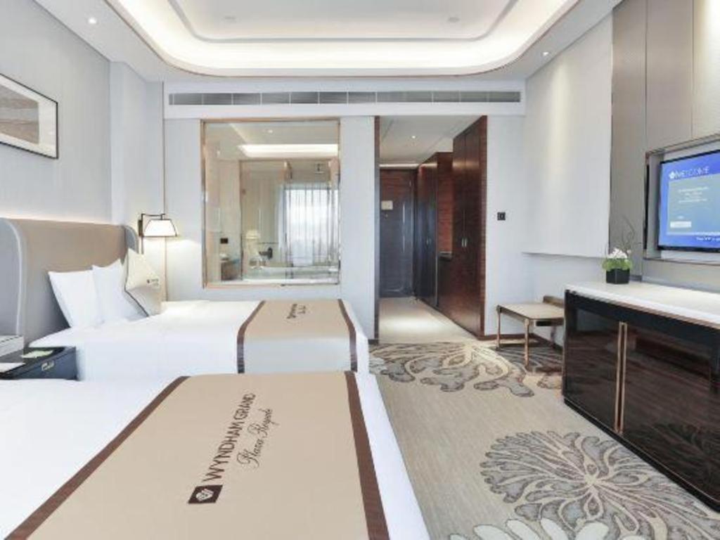Wyndham Grand Plaza Royale Huayu Chongqing Hotell Exteriör bild