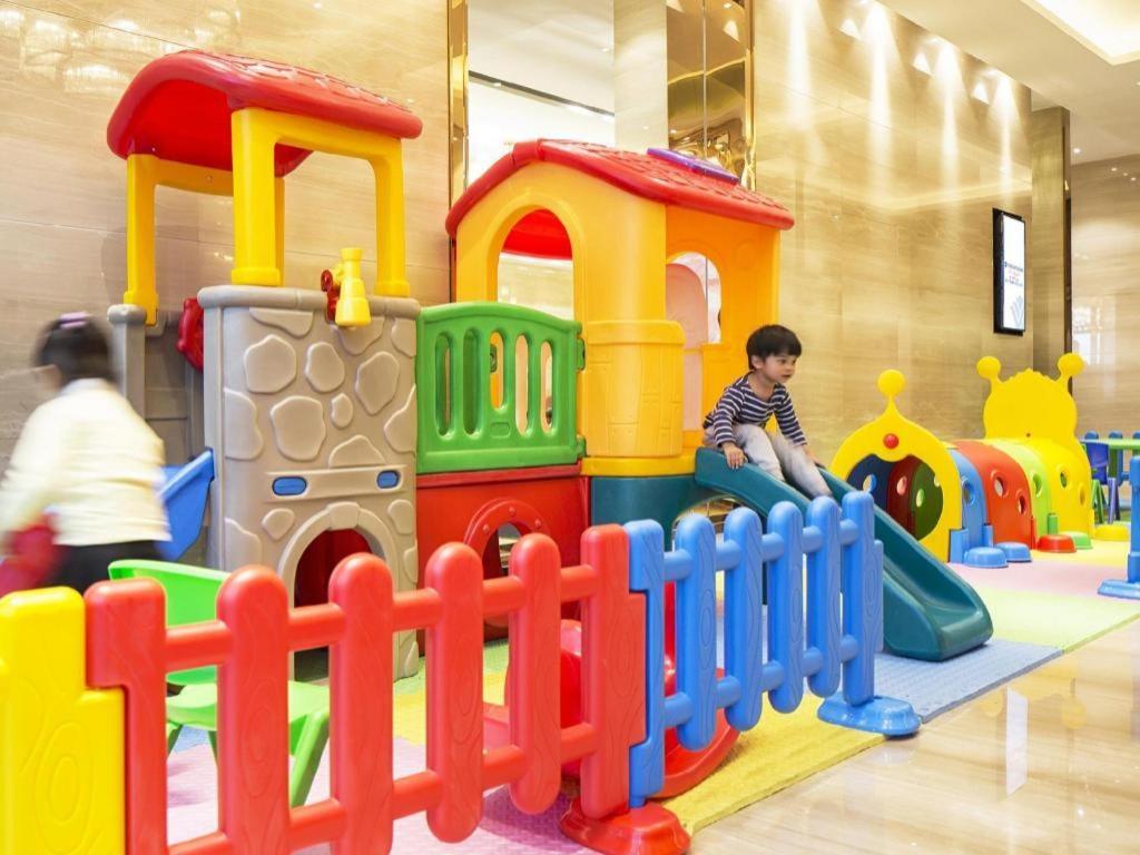 Wyndham Grand Plaza Royale Huayu Chongqing Hotell Exteriör bild