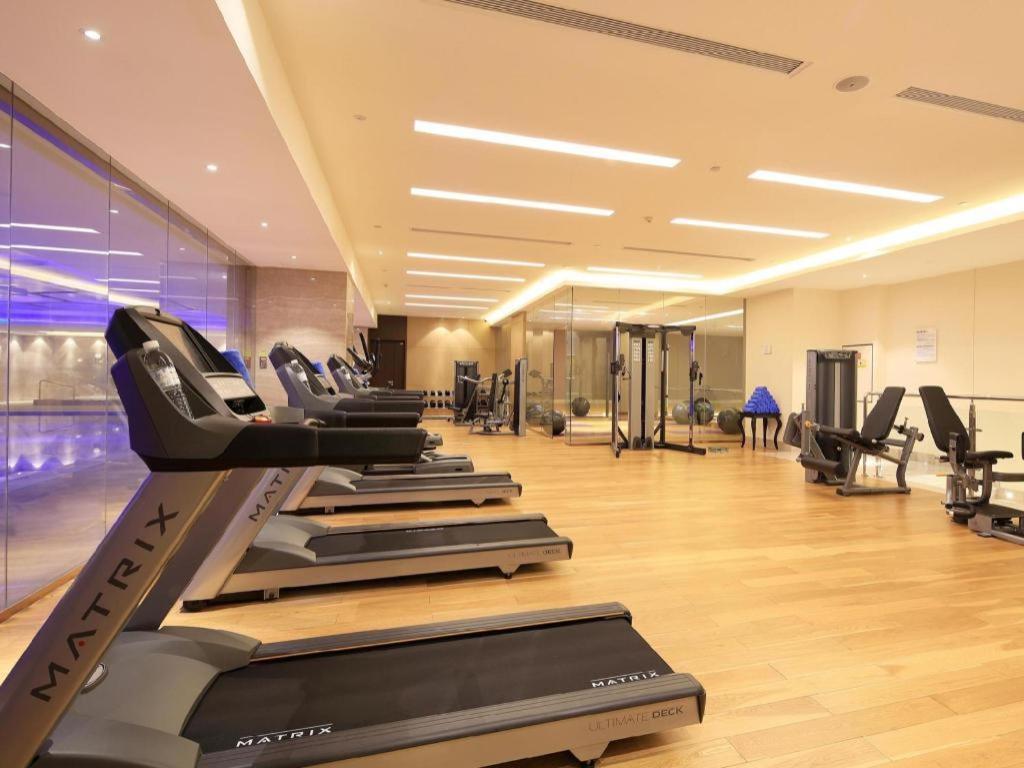 Wyndham Grand Plaza Royale Huayu Chongqing Hotell Exteriör bild