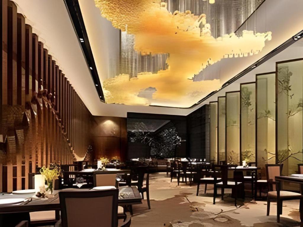 Wyndham Grand Plaza Royale Huayu Chongqing Hotell Exteriör bild